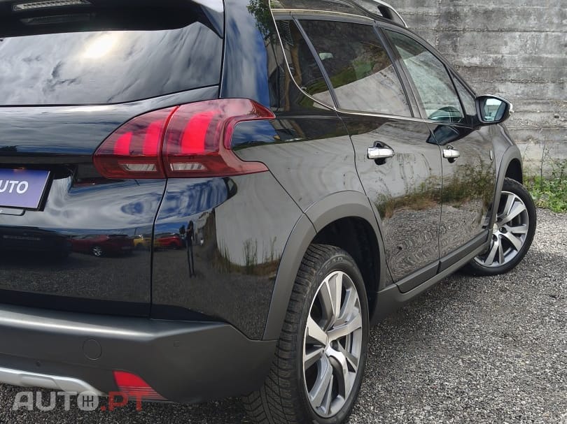 Peugeot 2008 1.2 PureTech Allure EAT6
