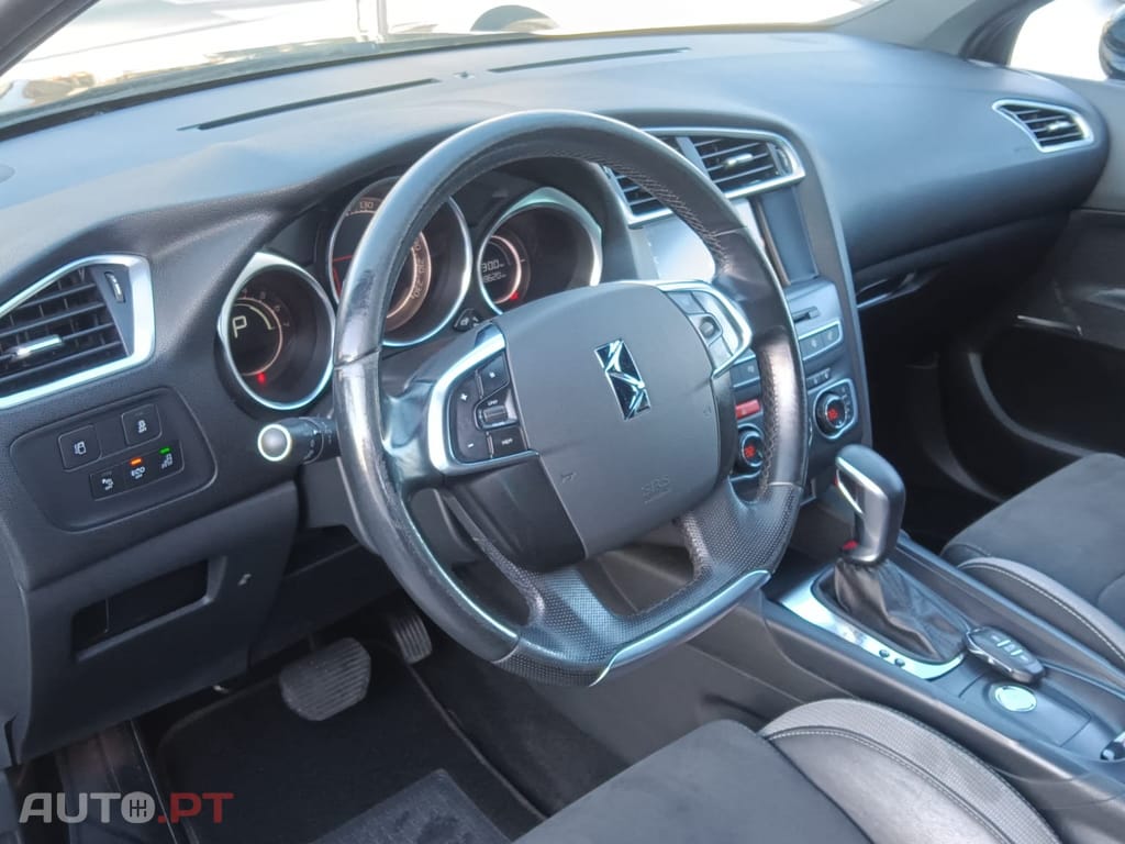 DS DS4 Crossback 1.6 BlueHDi So Chic J18 EAT6