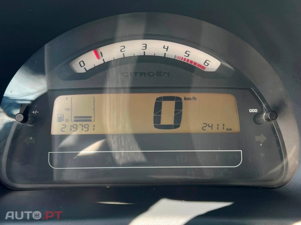 Citroen C2 1.4 HDI 70cv VTR  / 50eur. mês