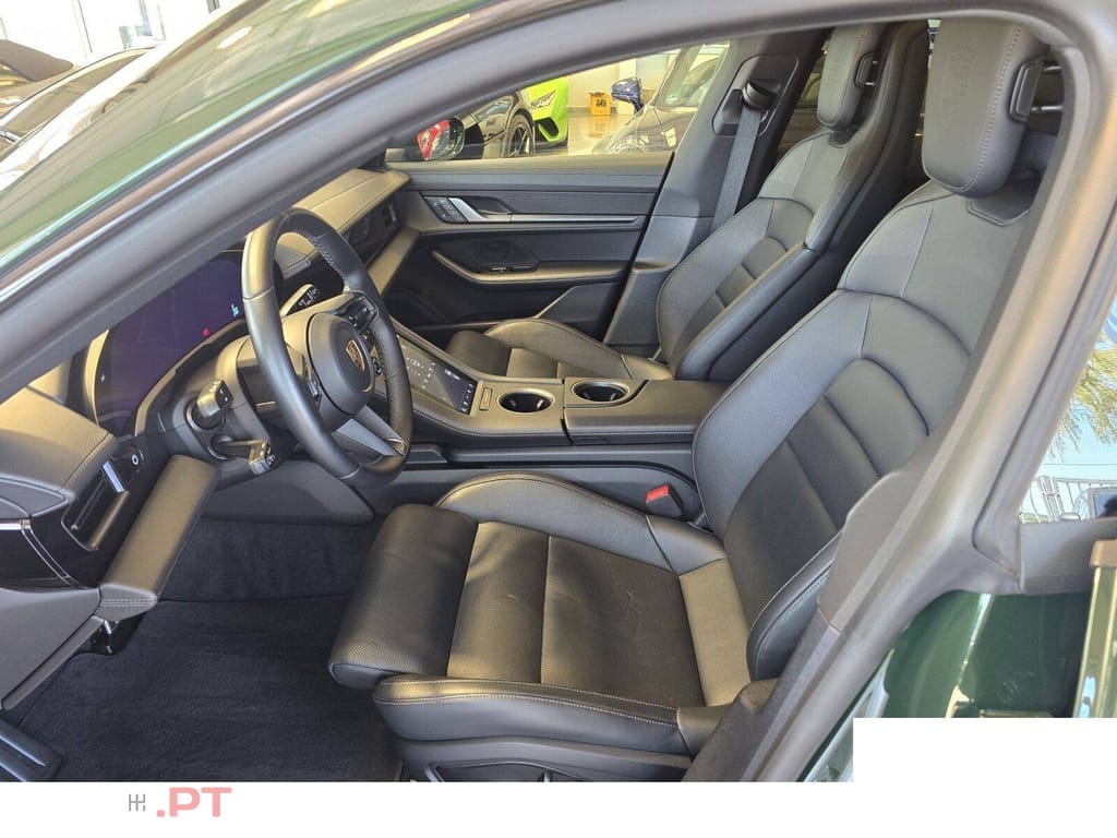 Porsche Taycan 4S