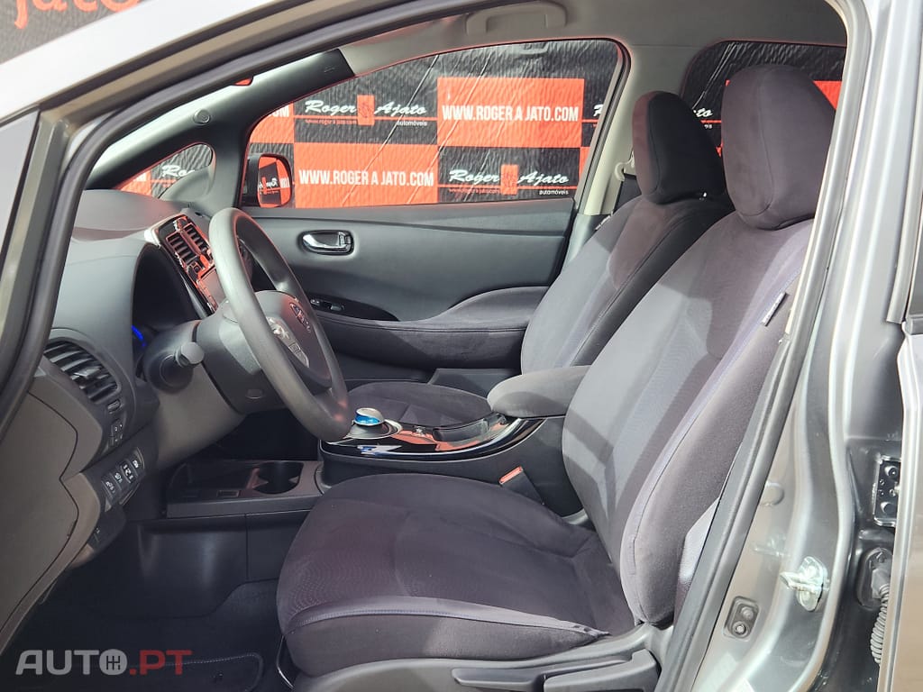 Nissan Leaf 30 kWh (c/ Bateria) Visia