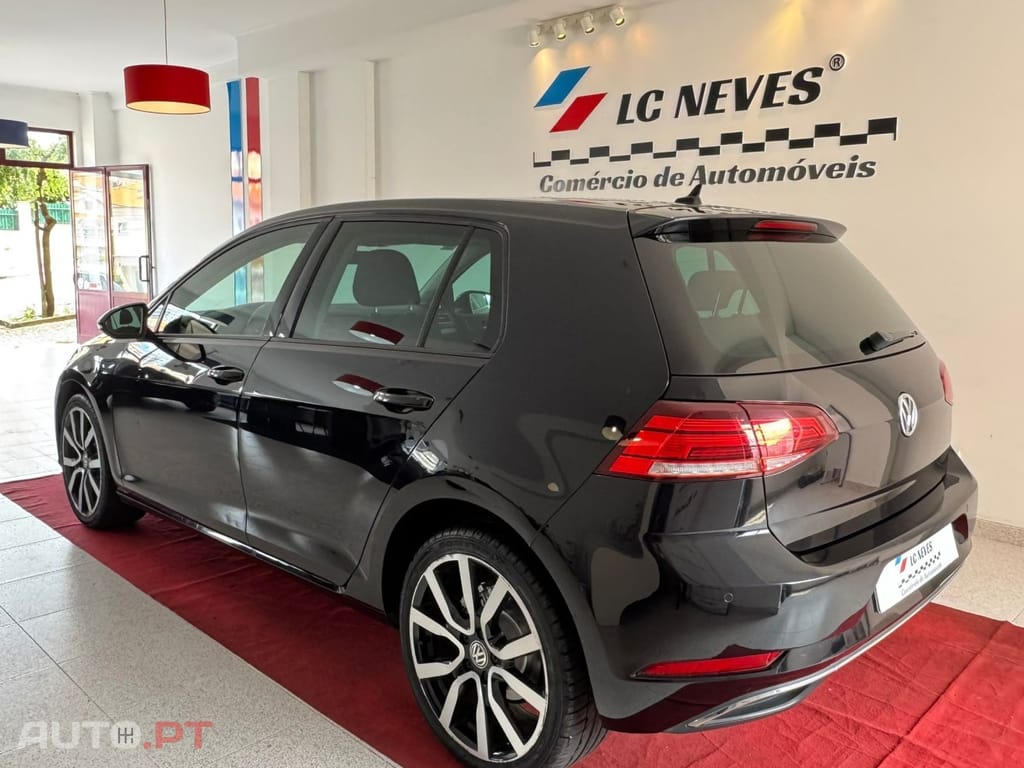 Volkswagen Golf 1.6 TDi Confortline