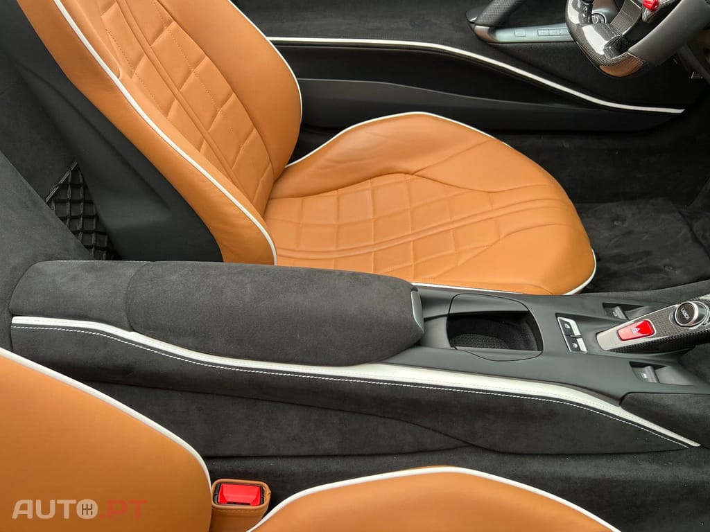 Ferrari 812 Spider 
