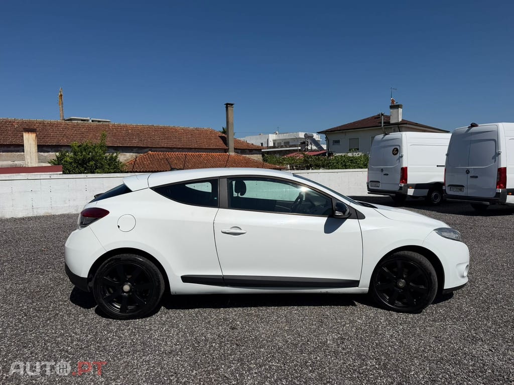 Renault Mégane Coupe 1.5 dCi Dynamique CO2 Champion
