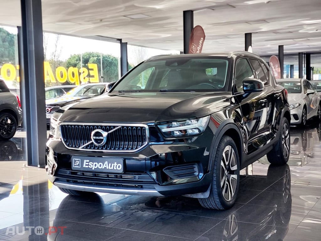 Volvo XC40 1.5 T5 PHEV Momentum Plus