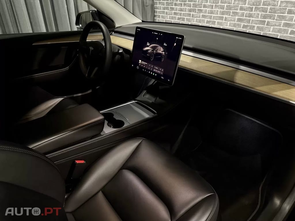 Tesla Model Y Tração Traseira