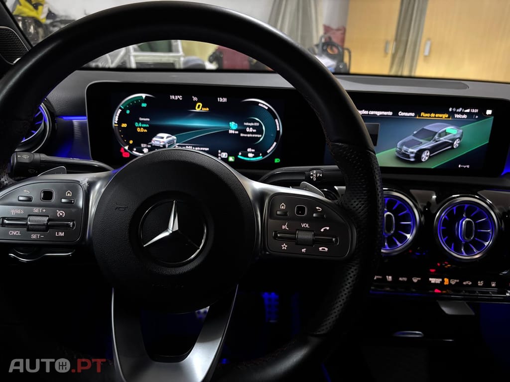 Mercedes-Benz 250 A250e Limousine