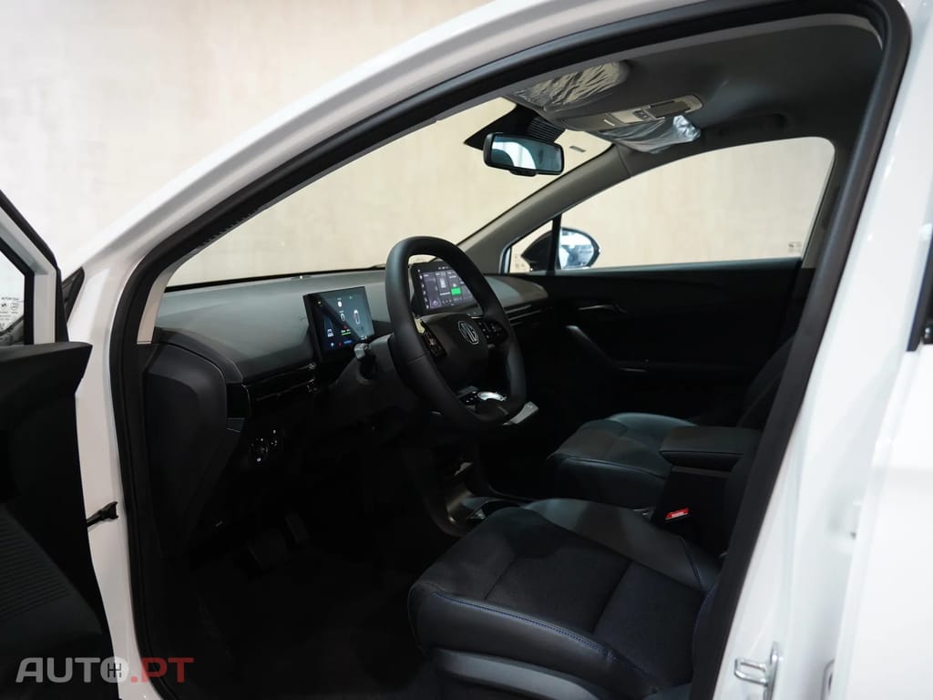 MG MG4 64 kWh Luxury
