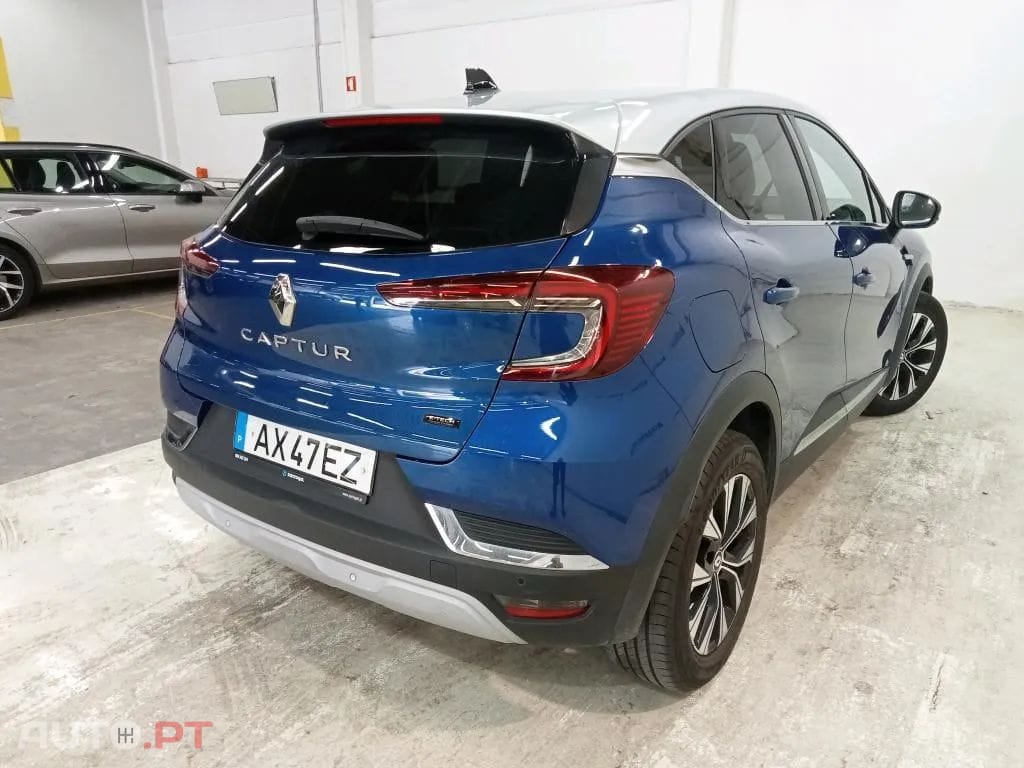 Renault Captur 1.6 E-Tech Plug-In Hybrid Techno