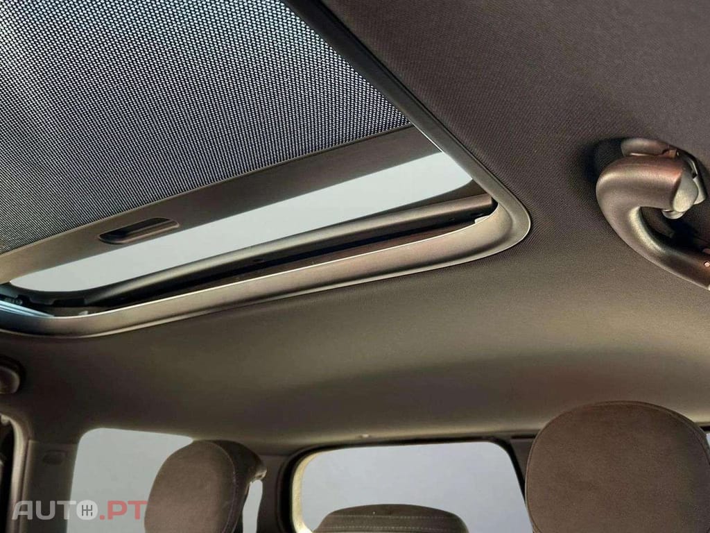 MINI Clubman Cooper D Auto