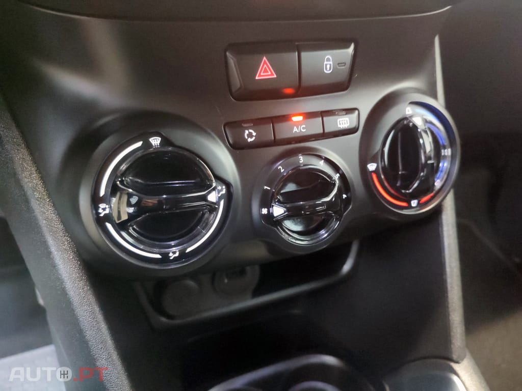 Peugeot 208 ACTIVE