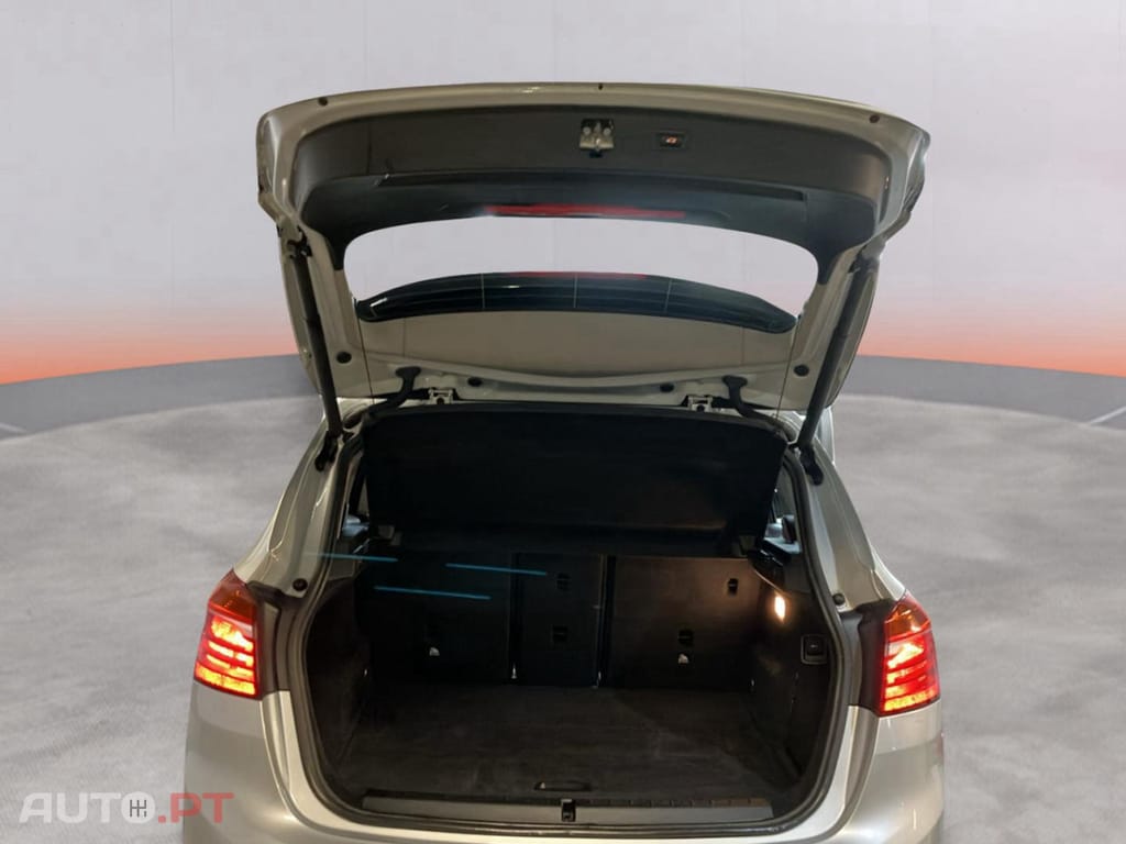 BMW 216 d Coporate Edition