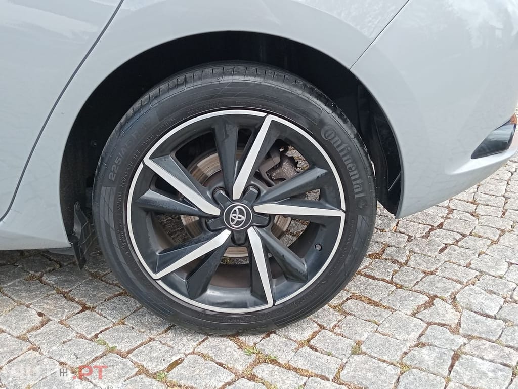 Toyota Auris 1.2 Turbo Team Deutschland