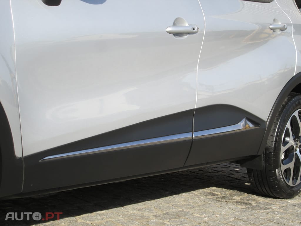 Renault Captur 0.9 TCE EXCLUSIVE