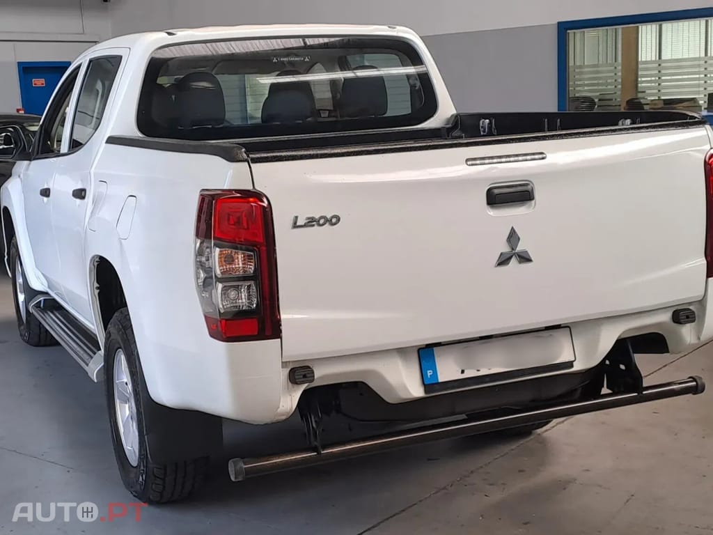 Mitsubishi L200 CD 4X4 5L