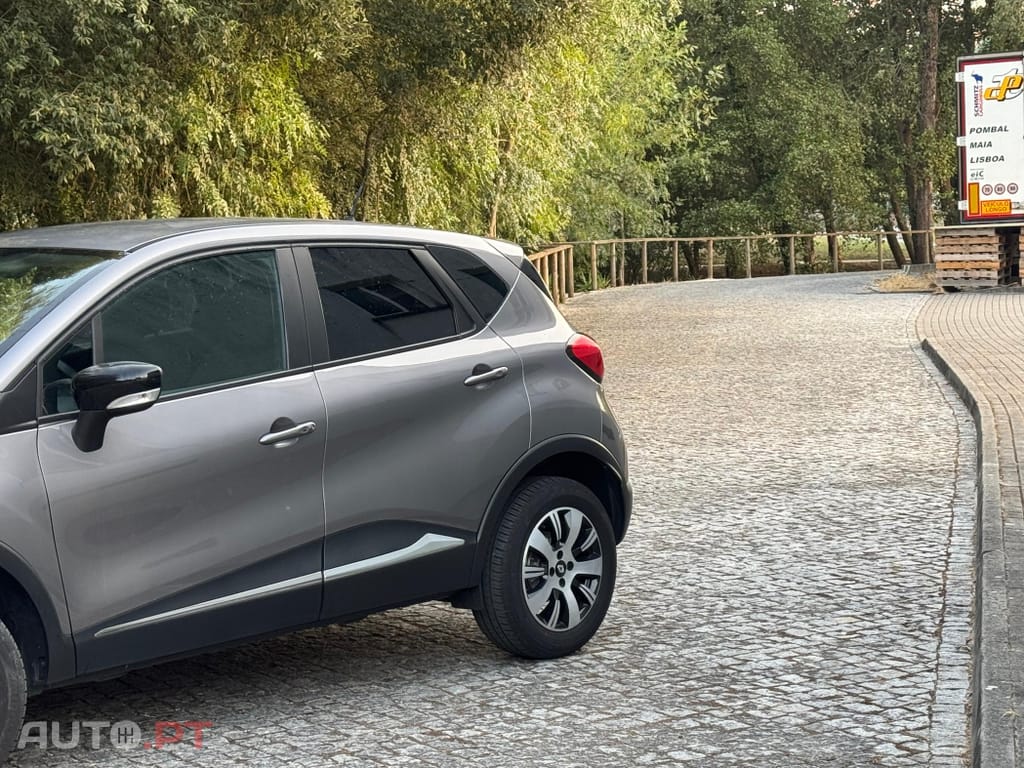 Renault Captur 1.2 TCe Exclusive EDC