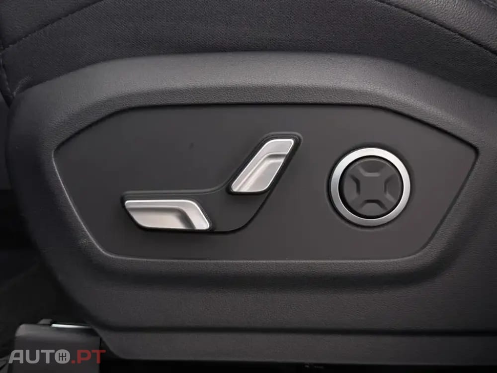 Hyundai Santa Fe 1.6 Plugin-Hybrid 4WD 7L Signature