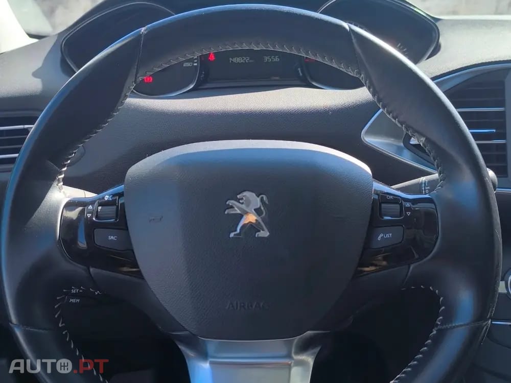 Peugeot 308 1.6 BlueHDi Allure J17