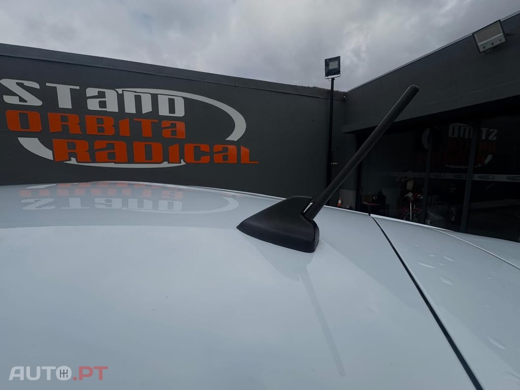 Ford Puma 1.0 EcoBoost MHEV Titanium