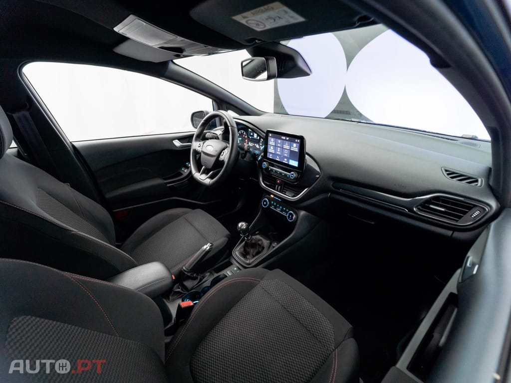 Ford Fiesta 1.0 EcoBoost MHEV ST-Line