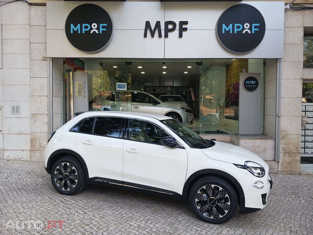Fiat 600e 54 kWh La Prima