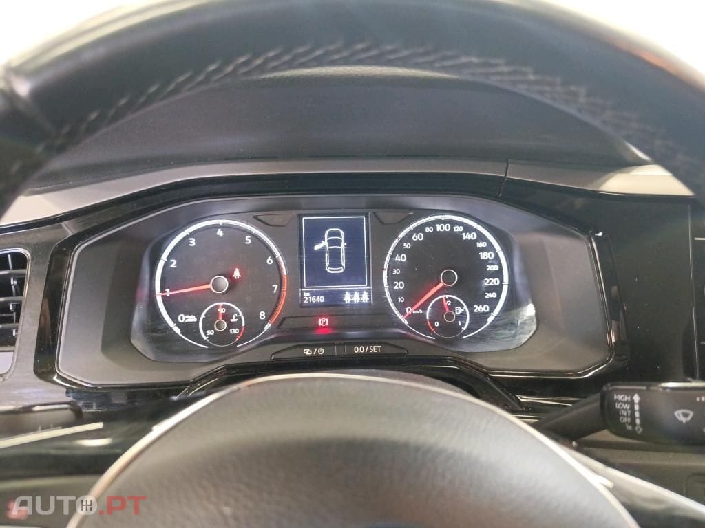 Volkswagen Polo 1.0 Confortline
