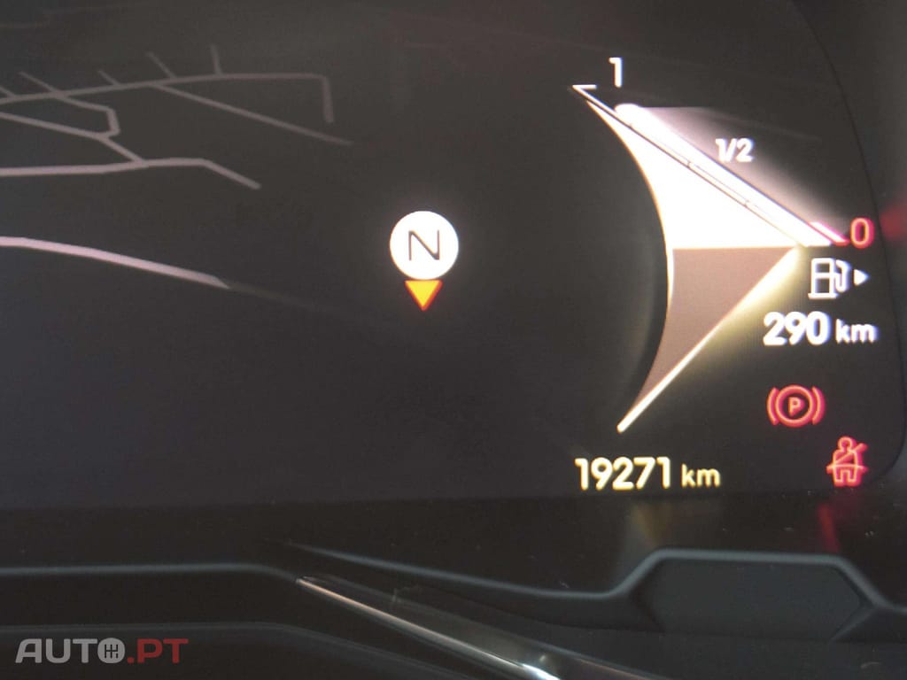 DS DS7 E-Tense Performance Line