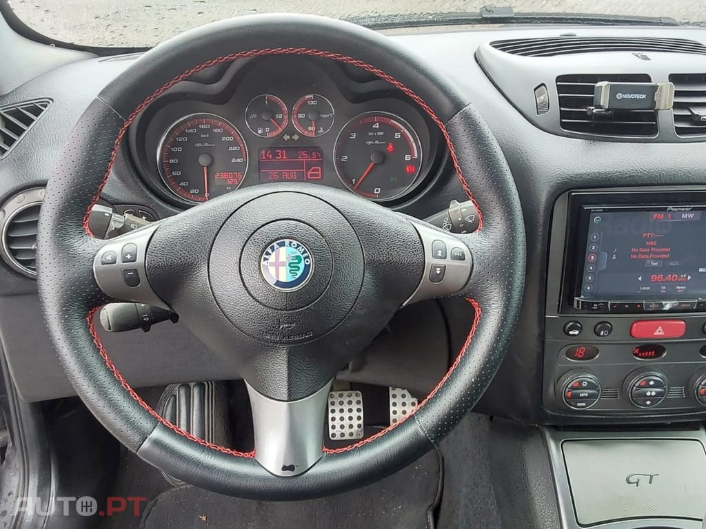 Alfa Romeo GT 1.9 JTD M-JET Q2 Distinctive