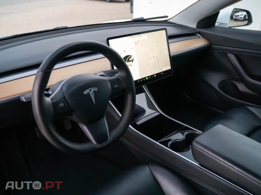 Tesla Model 3 Long Range AWD Dual Motor