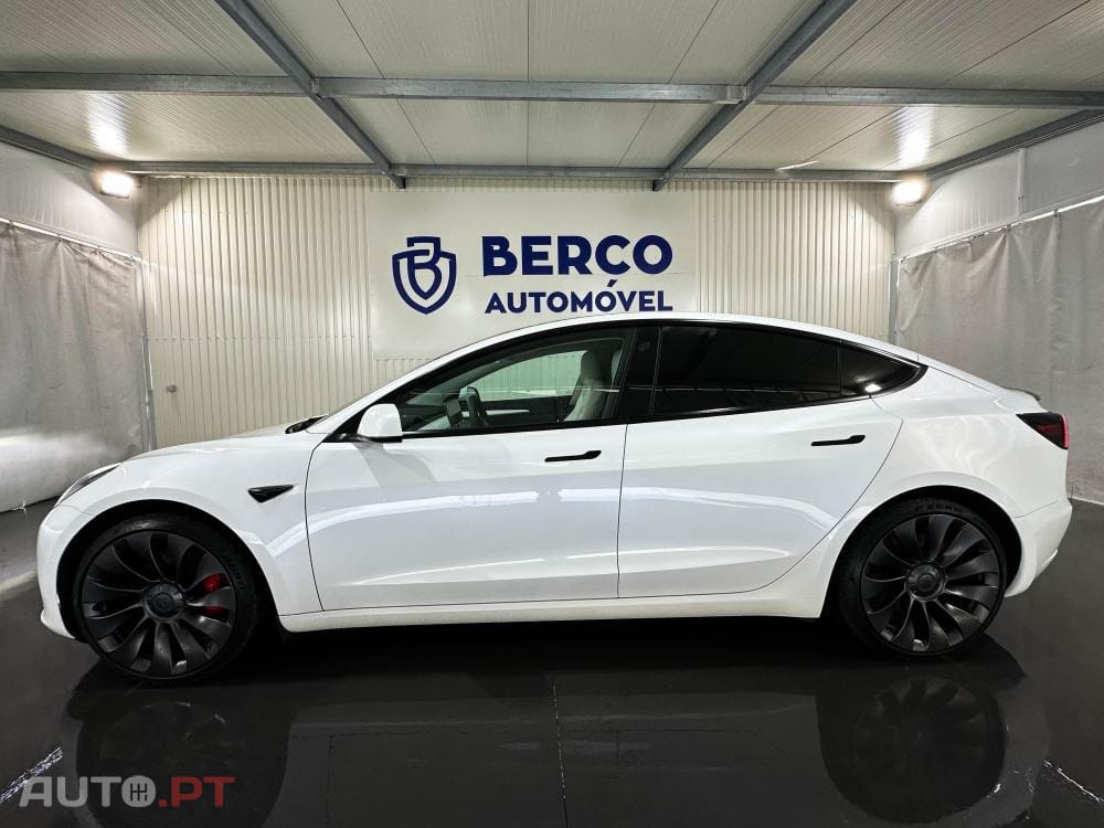 Tesla Model 3 Performance AWD