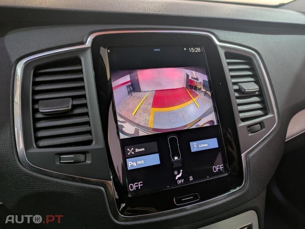 Volvo XC90 2.0 T8 PHEV Momentum AWD