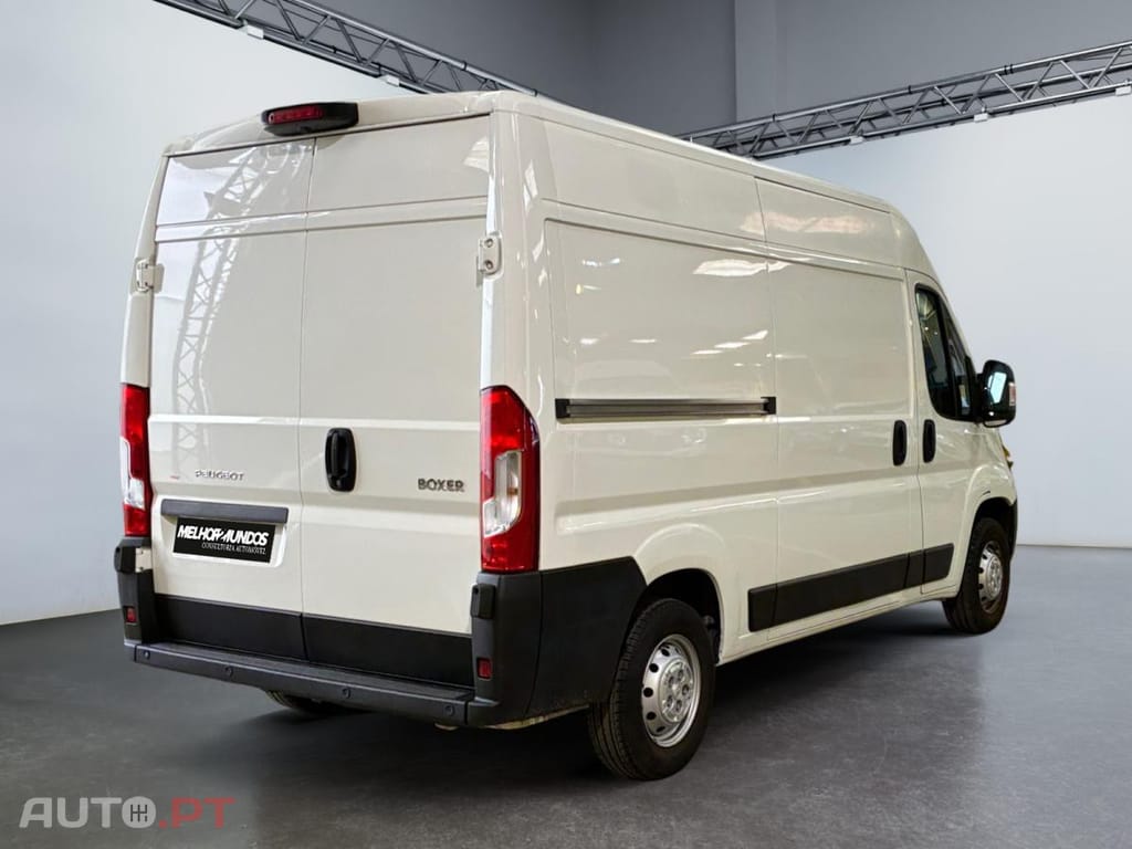 Peugeot Boxer 2.2 BlueHDi 333 L2H2