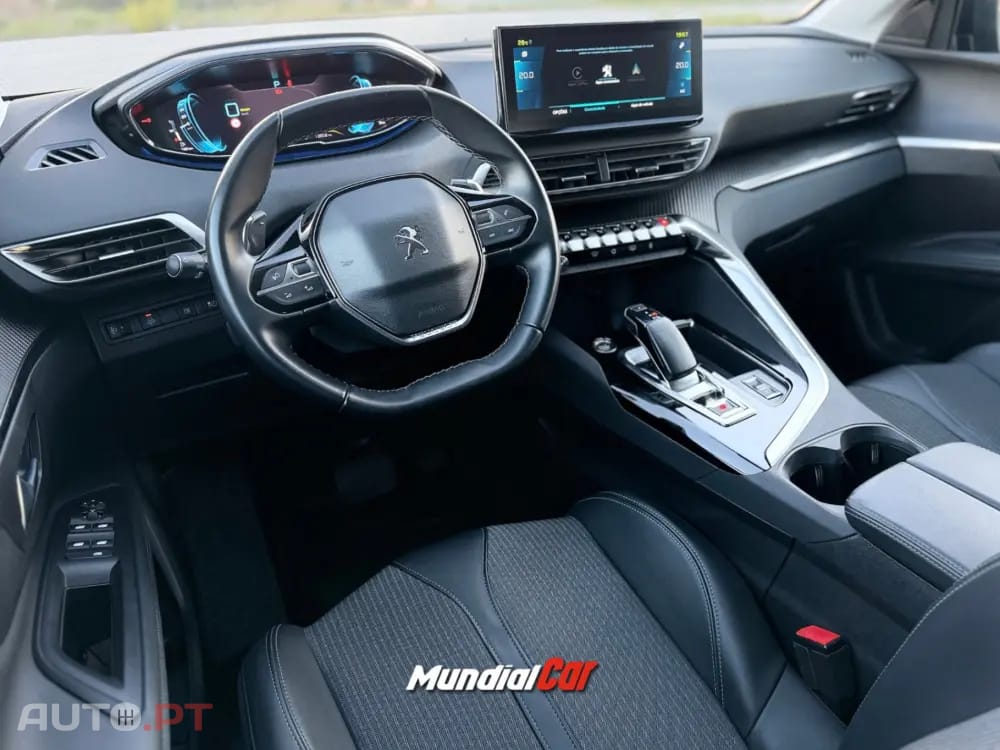 Peugeot 3008 1.6 Hybrid Allure e-EAT8