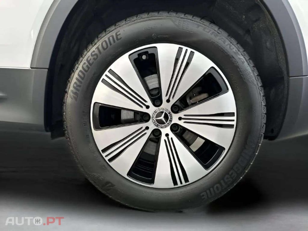 Mercedes-Benz EQB 250 Progressive Pack Night I.V.A DEDUTÍVEL