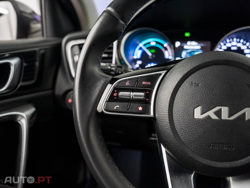 Kia Xceed 1.6 GDi PHEV Drive