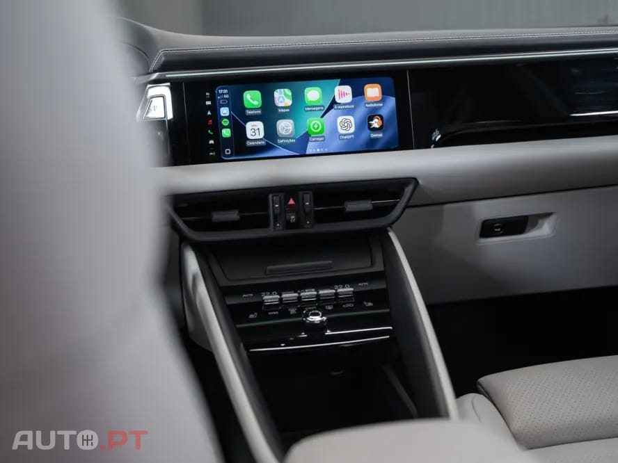 Porsche Macan Electric