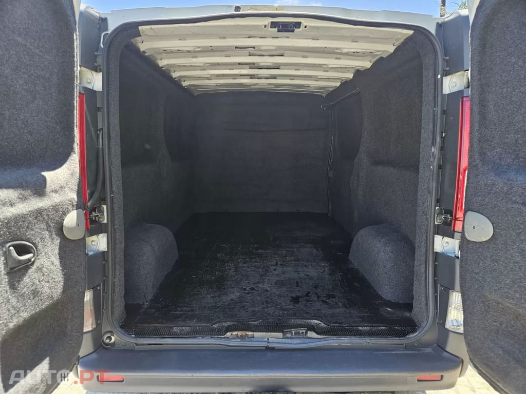 Opel Vivaro 2.0 CDTi L2H1 2.9T