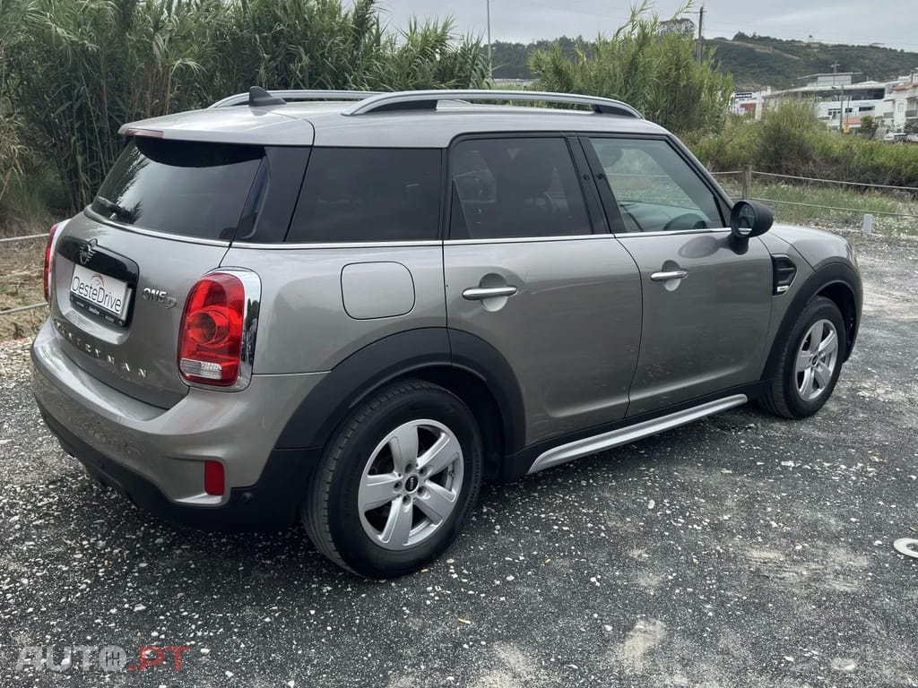 MINI Countryman One D