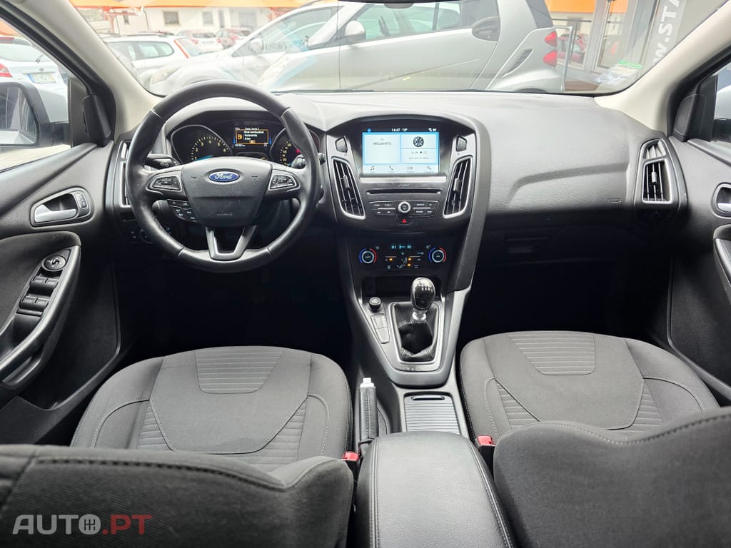 Ford Focus SW 1.0 EcoBoost Titanium