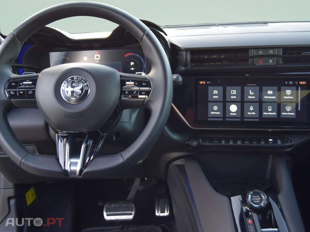 Alfa Romeo Junior 1.2 Sport Speciale Q4 eDCT6