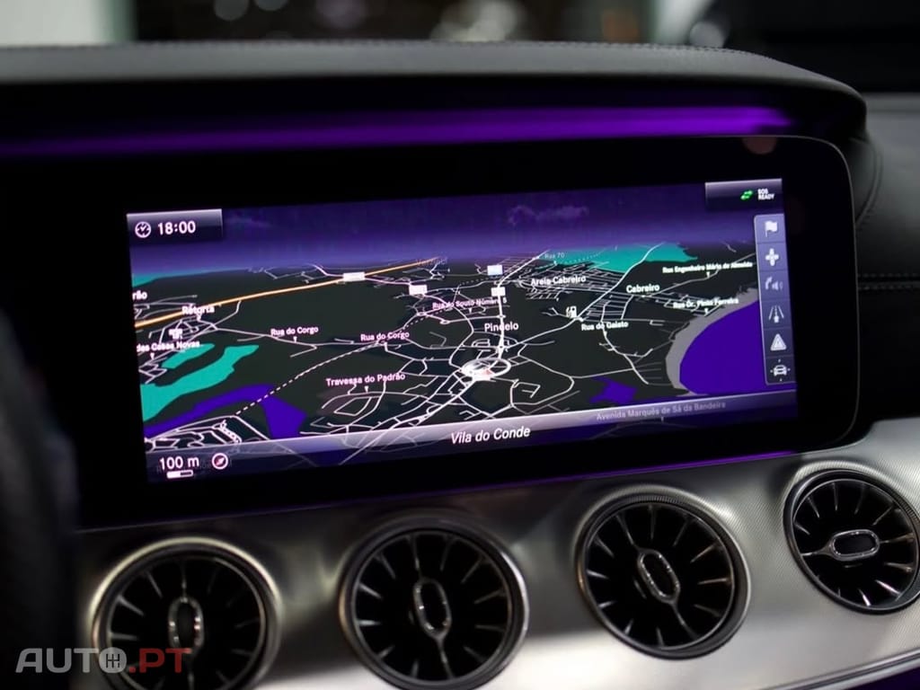 Mercedes-Benz E 220 AMG