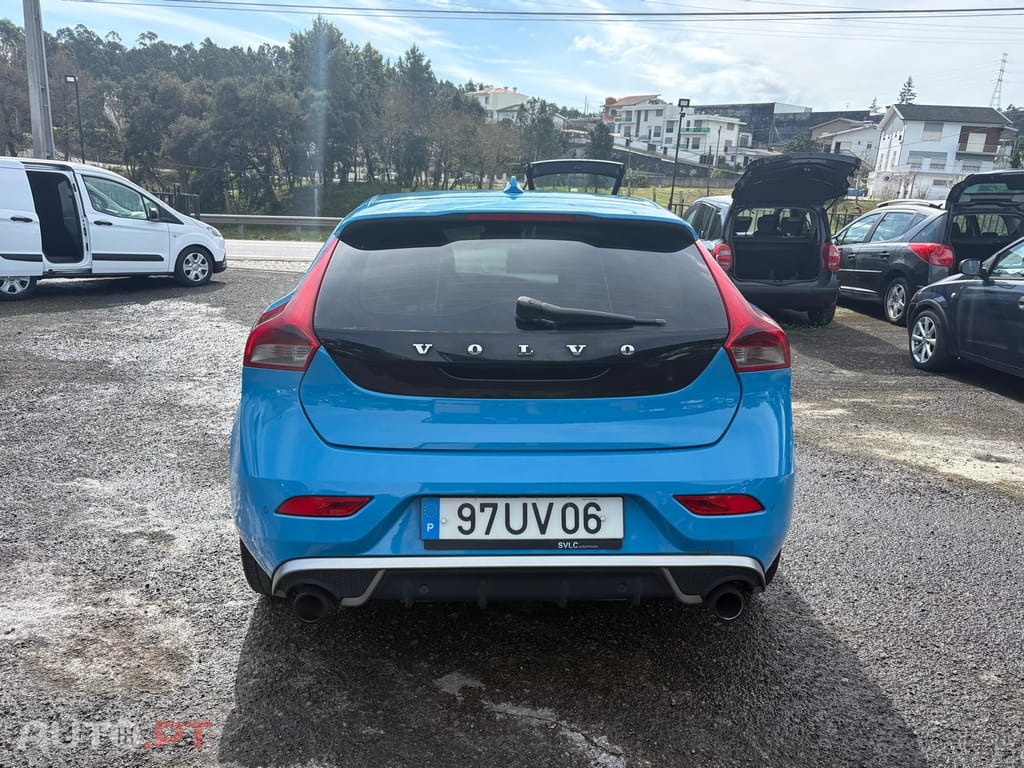 Volvo V40 1.6 D2 R-Design