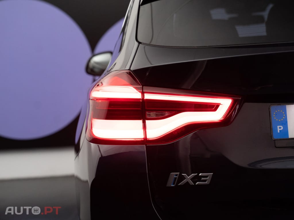 BMW iX3 Impressive