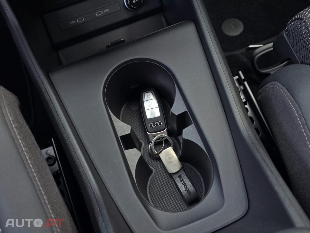 Audi Q4 E-Tron 45 82 kWh SE Business Plus