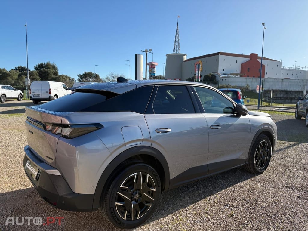 Peugeot 3008 1.2 Hybrid Allure E-DCS 6