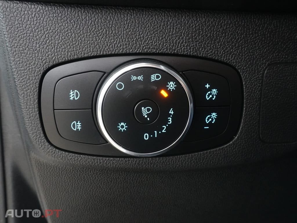 Ford Focus 1.0 EcoBoost MHEV ST-Line