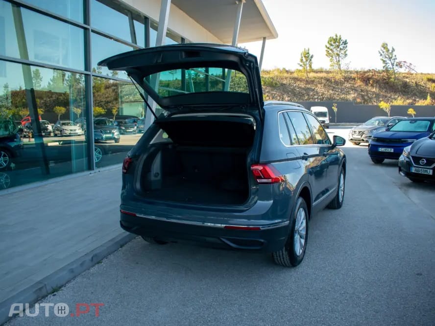 Volkswagen Tiguan 1.4 TSI eHybrid Conceptline DSG