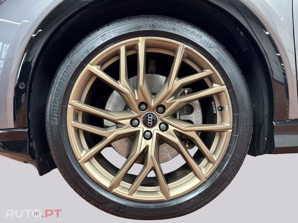 Audi Q4 E-Tron 40 S LINE I.V.A DEDUTIVEL 