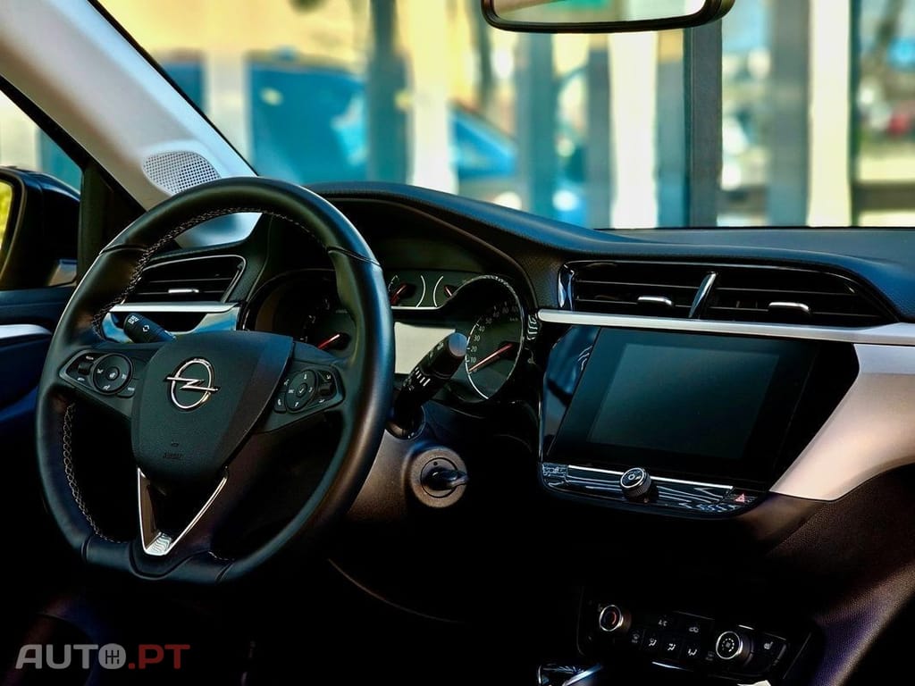 Opel Corsa 1.2 Elegance