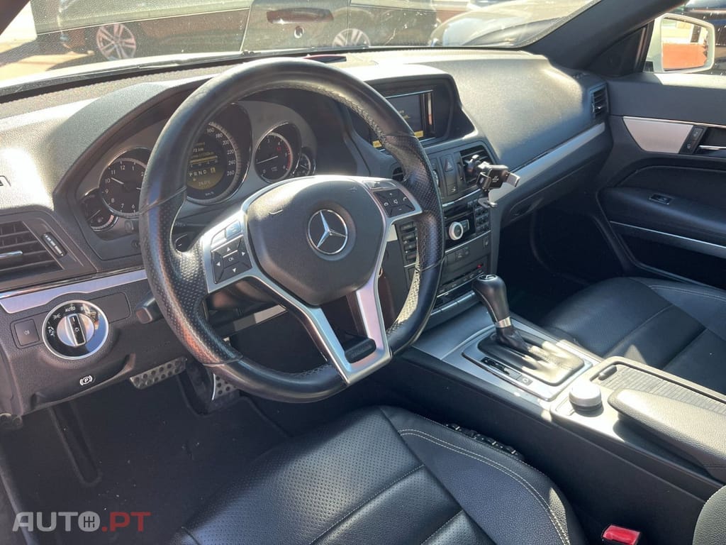 Mercedes-Benz E 220 CDI Avantgarde BlueEfficiency Auto.